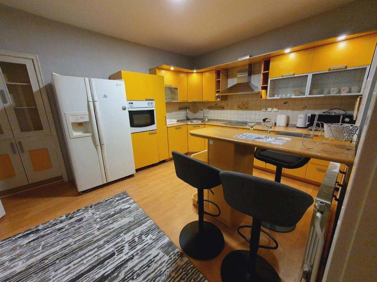 Apartments Arna 비소코 외부 사진